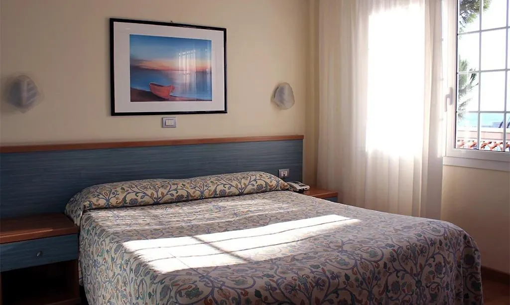 Hotel Sea Gull Ventimiglia 3*,  Italien
